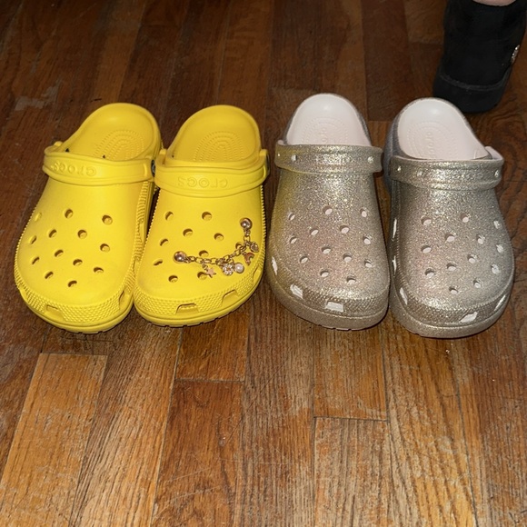 Crocs - Picture 2 of 3